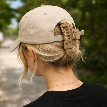 🧢 סיכת שיער גדולה המתאימה לחובשי כובעים
