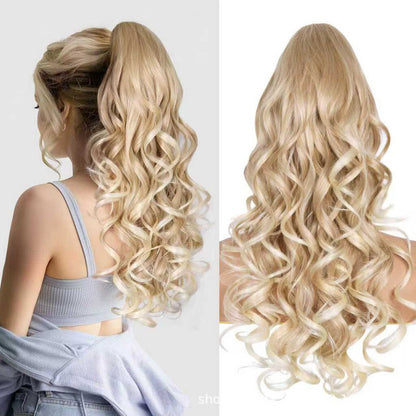 פאה עם סיכת שיער בצורת קוקו עם תלתלים גדולים ורכי