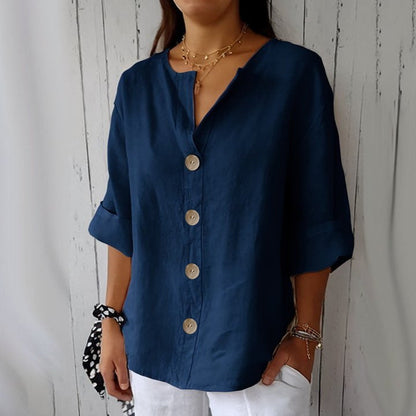 👕 חולצת נשים רפויה עם כפתורים – נוחה, נושמת ועמידה בפני קמטים