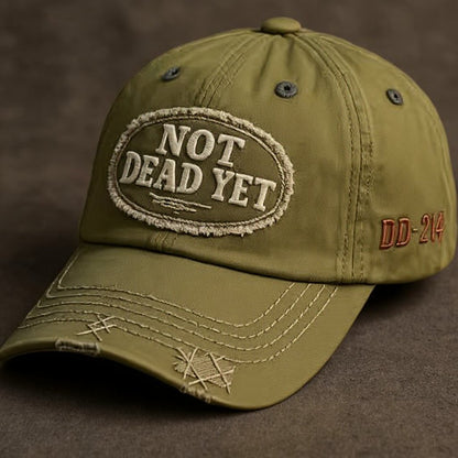 NOT DEAD YET - כובע בייסבול משופשף בסגנון וינטג